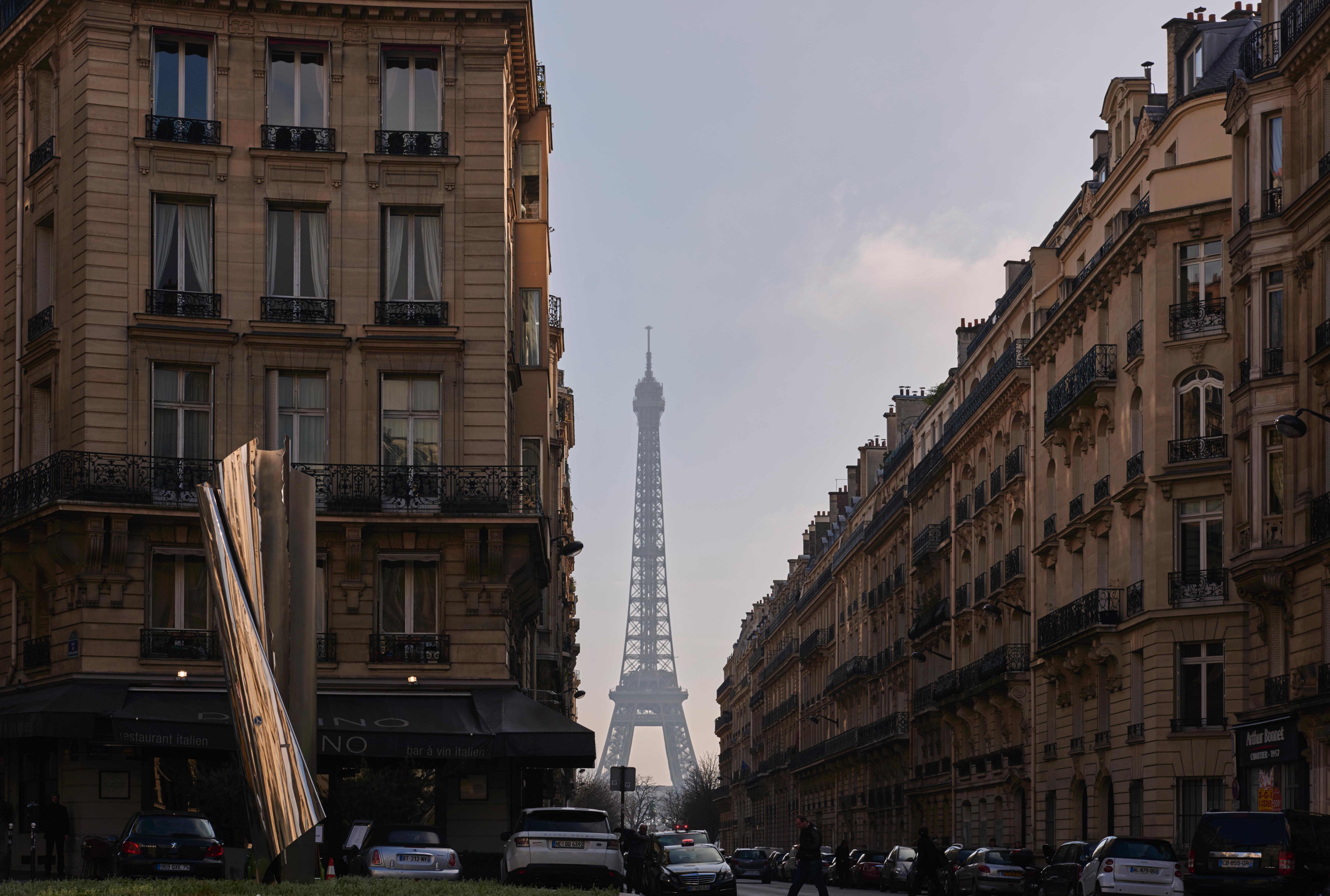 Отель Plaza Tour Eiffel Париж Экстерьер фото